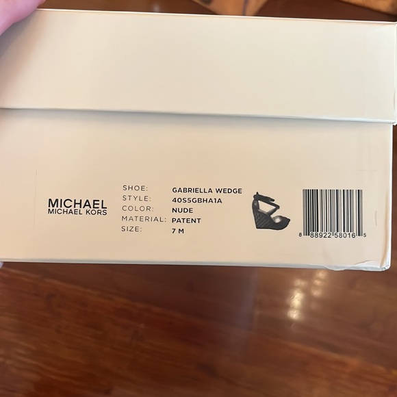 Michael Kors Gabriela Nude Patent Woven Wedge Sandal - Picture 2 of 10